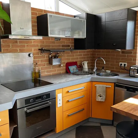 Maison Petit Jardin Vakantiehuis *